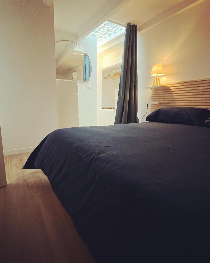 Casa de Férias Holiday In Testaccio 2terraces 2room 3guest